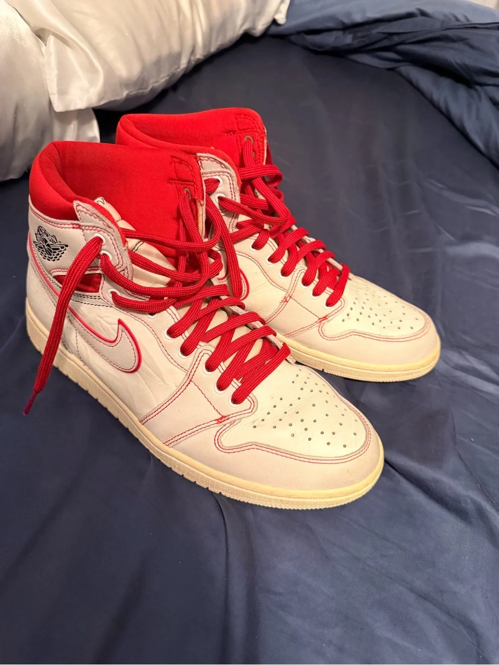 Air Jordan 1s Red/Cream